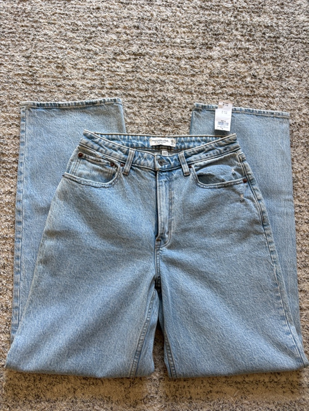 Abercrombie & Fitch 90’s  Straight Leg Jeans NWT